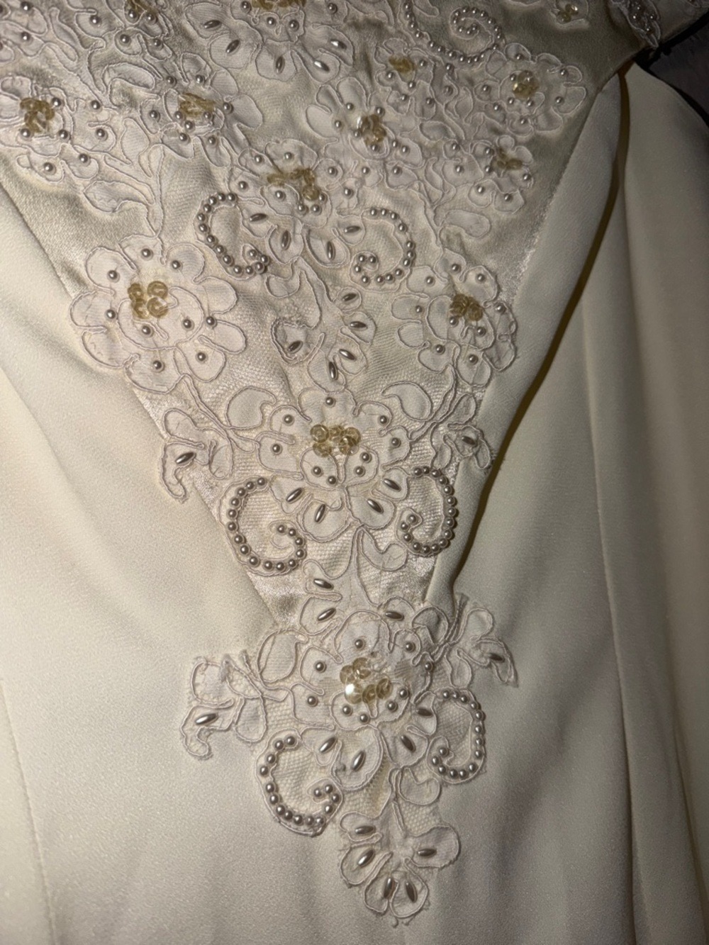 Vintage Union Made Off The Shoulder Wedding Gown with Pearl Beadwork cottagecore - Picture 8 of 11